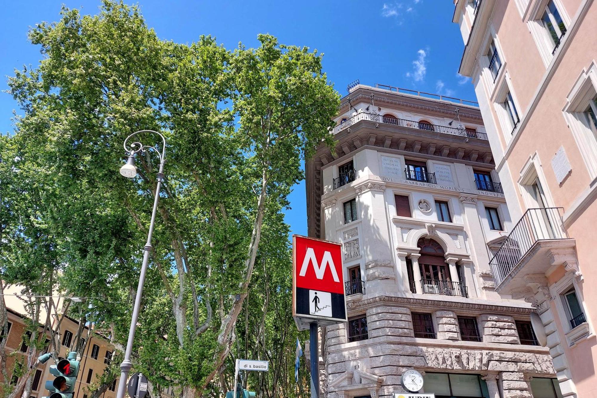 Trevi Feddy'S Apartment Roma Exterior foto